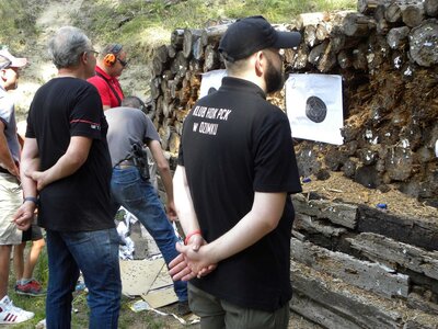 Strzelanie krwiodawc%%C3%%B3w (4)